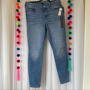 Light wash size 8 gap cropped jean leggings New with Tag